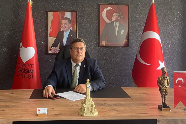 İzmir'de TDP İl Başkanı Metin Çağrı istifa etti! -