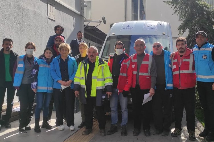 İzmir Eşrefpaşa Hastanesi doktorları Antakya’da şifa oluyor -