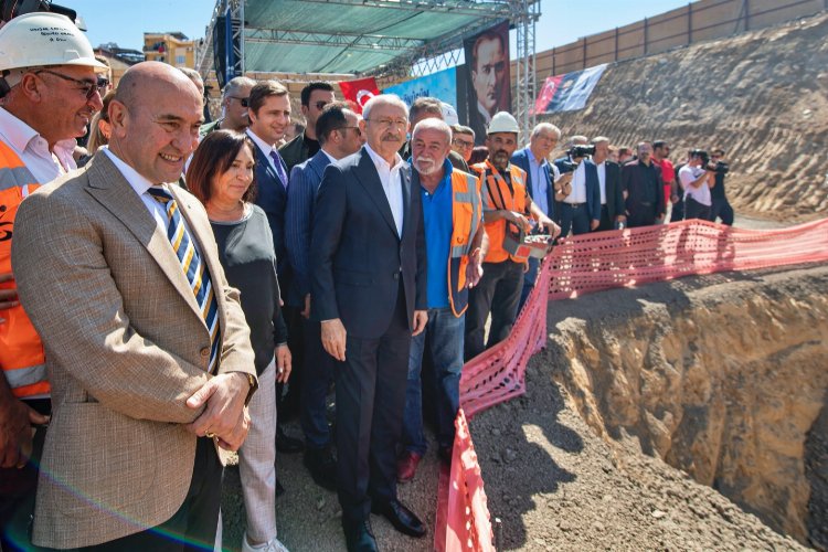 İzmir Gaziemir'de örnek kentsel dönüşüm başlıyor -