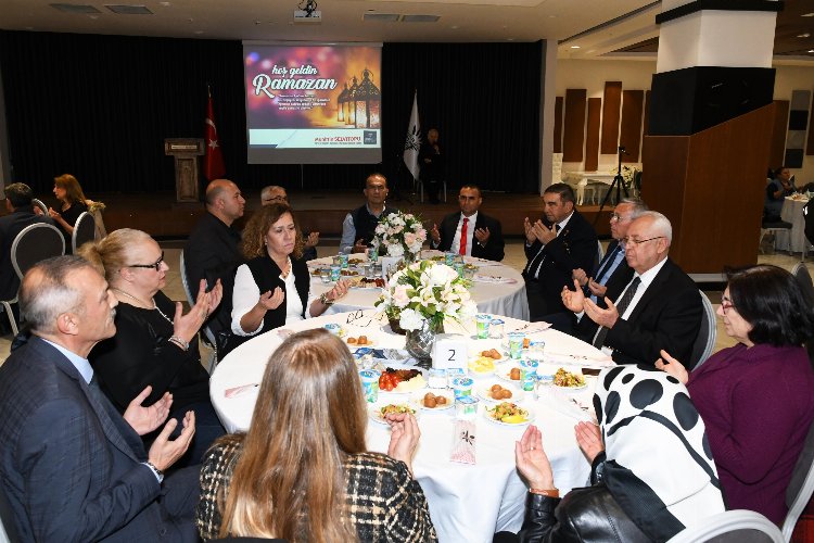 İzmir Karabağlar'da onlar asla unutulmayacak! -