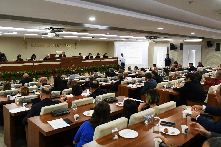 İzmir Karabağlar'ın araç filosu gençleşerek güçlenecek -