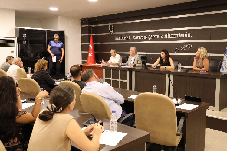 İzmir Narlıdere'nin borçlarına kritik hamle! -