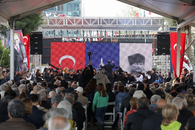 İzmir Narlıdere Yaşam Vadisi'nde temel atma heyecanı -