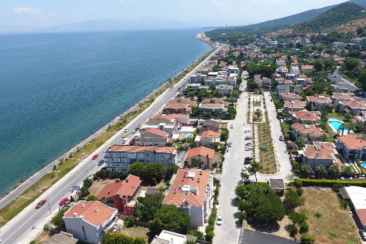 İzmir Narlıdere'ye mavi bayraklı plaj geliyor -