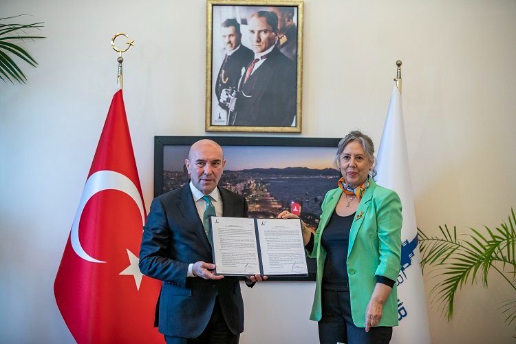 İzmir zehirsiz kent olacak -