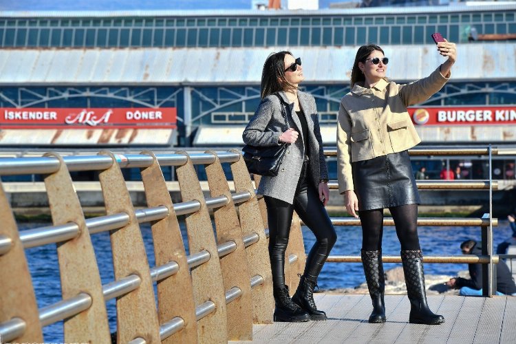 İzmirlilerin son gözdesi seyir terası -