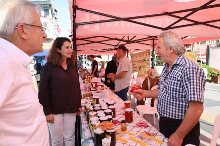 İzmit Belediyesi'nden bal üreticilerine destek -