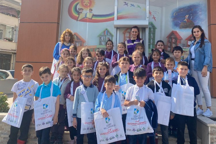 İzmit'in minik öğrencileri İZGİM’i ziyaret etti -