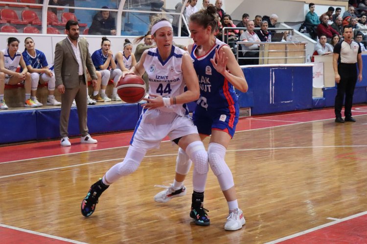 İzmit’in Perileri, Emlak Konut’u rahat geçti: 93-81 -
