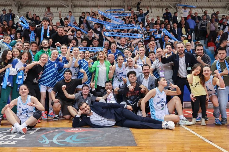 İzmit'ten şampiyonluğa davet -