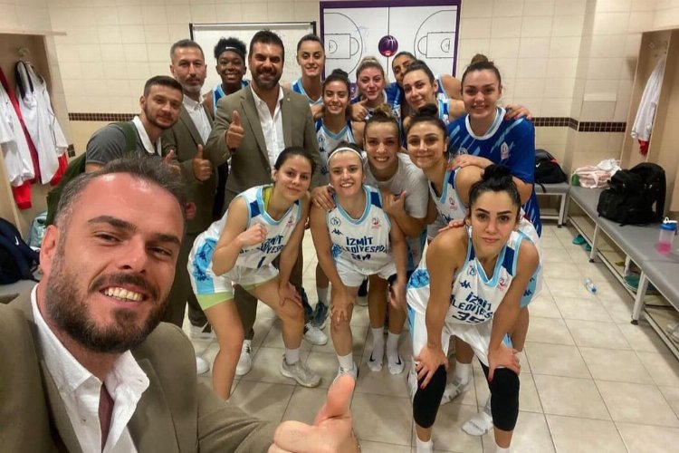 İzmitli periler kupaya 2’de 2 yaparak başladı -