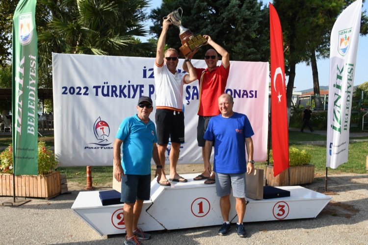 İznik Gölü'nün şampiyonları belli oldu -