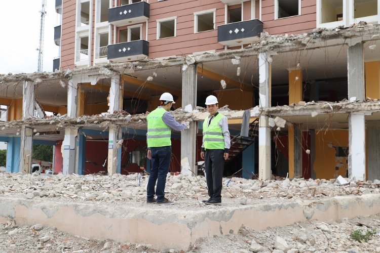 Japon deprem uzmanı uyardı... DAF kırılmaya başladı! -