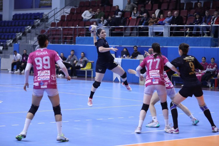 Kadınlar Süper Ligi 10. haftasında iki maç oynandı -