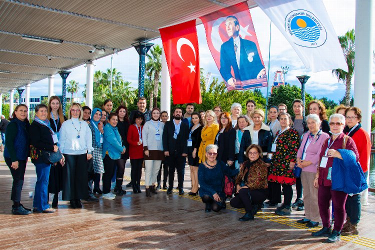 Kadınlar ürettiği ürünleri dijitalde pazarlayacak -