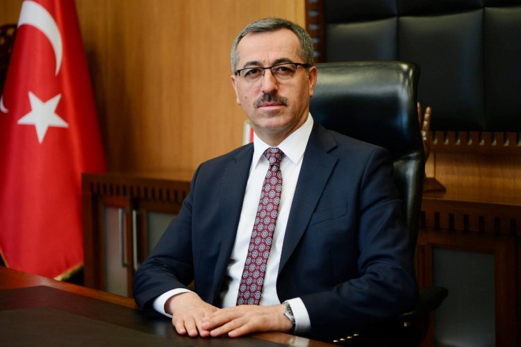 Kahramanmaraş’ın Şehrü’l-Emini Kitap Fuarı'nda gençlerle buluşacak -