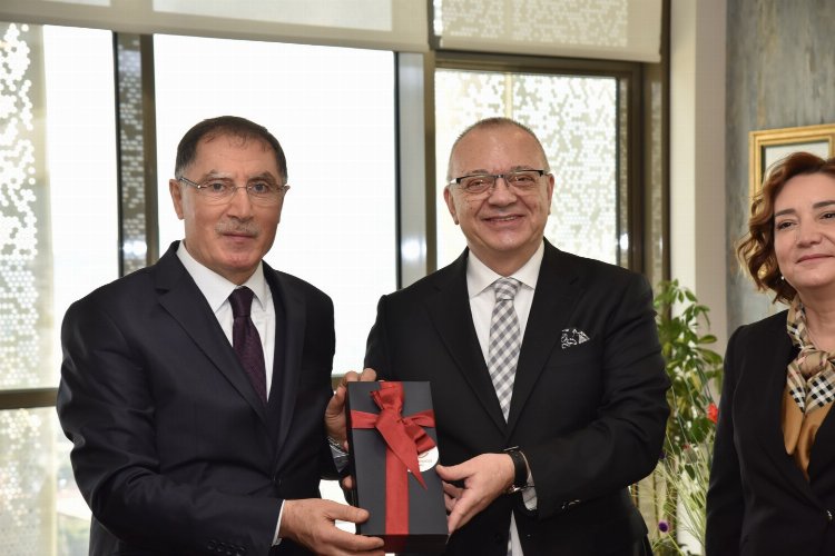 Kamu Baş Denetçisi Manisa Büyükşehir'e ziyaret -
