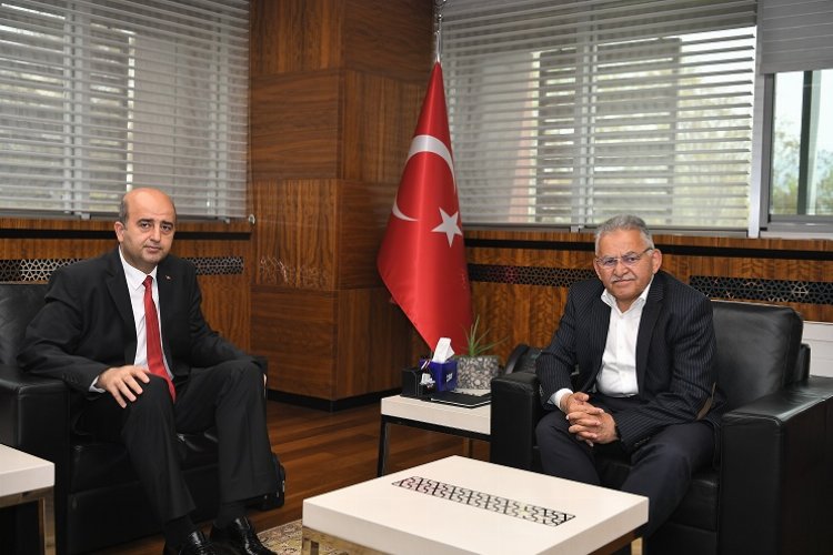 Kamu kurumu yöneticilerinden Başkan Büyükkılıç'a ziyaret -