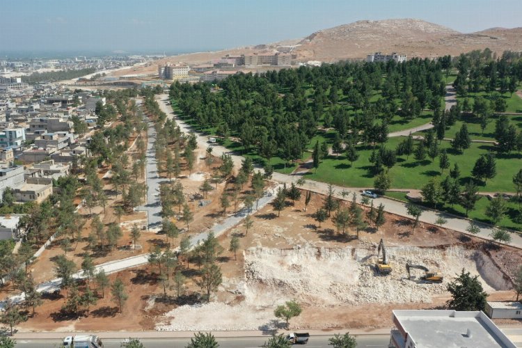 Karabağ Kardeşlik Parkı’nda 2. etapta sona doğru -