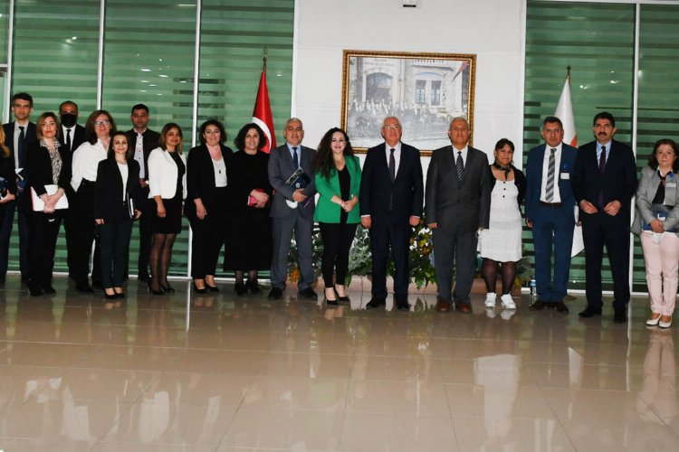 Karabağlar Belediyesi'nde “Dijital Arşiv” ve ISO 9001 atağı -