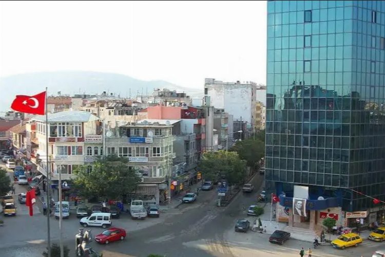 Karacabeyliler 'yol' istiyor! -