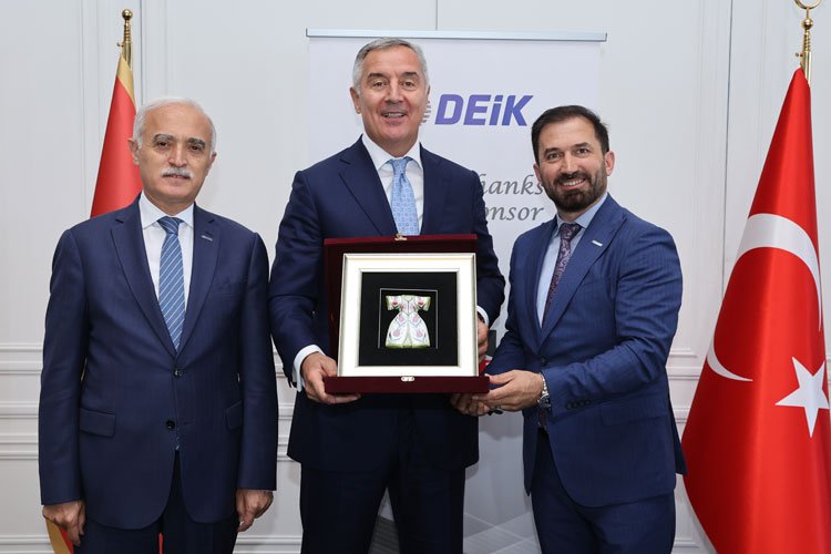 Karadağ Cumhurbaşkanı Türk iş dünyasıyla buluştu -