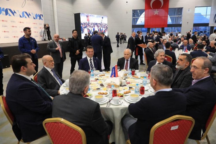 Karamollaoğlu ve İmamoğlu 'Saadet'in iftarında buluştu -