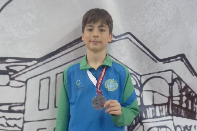 Karatede Çayırova'ya büyük gurur -