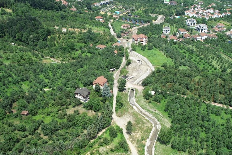 Kartepe Dağ Deresi'ne İSU'dan ıslah -