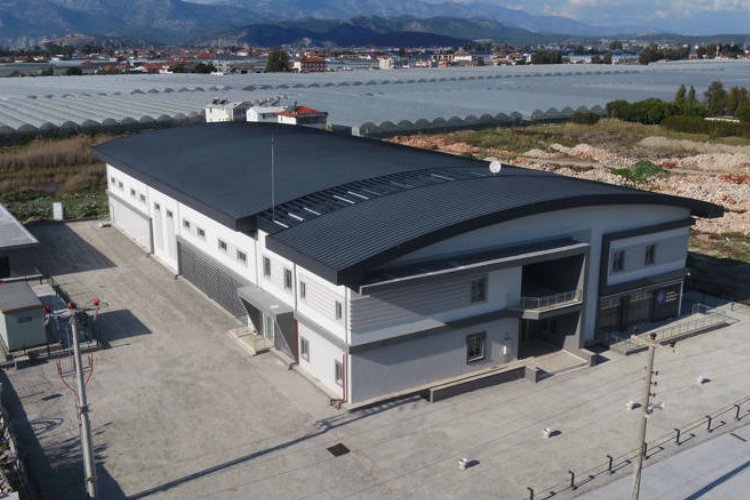 Kaş Ova Kapalı Spor Salonu tamamlandı -