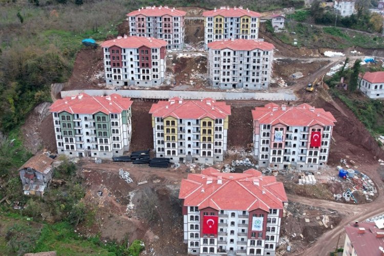 Kastamonu Bozkurt'ta selzede 46 kişi evlerine kavuştu -