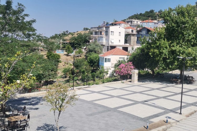 Kavacık Meydanı yeni görünümüne kavuşuyor -
