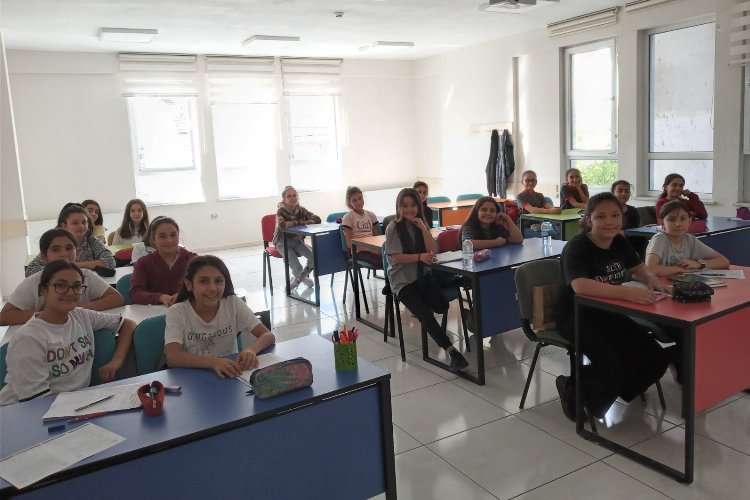 KAYMEK Gençlik Merkezi'nde ders zili çaldı -