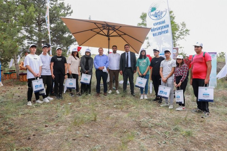 KAYMEK kursiyerlerinden çifte etkinlik -