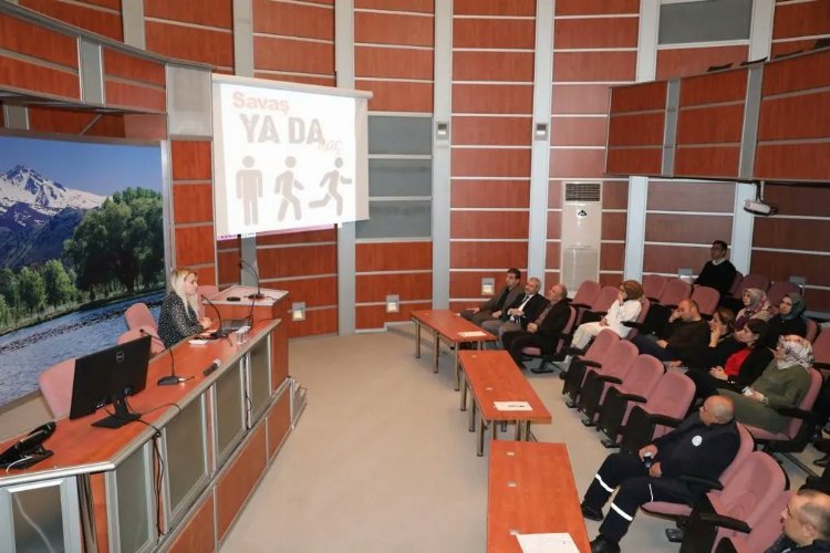 KAYMEK'ten deprem kaygısı eğitimi -
