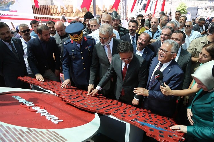 Kayseri Büyükşehir'den 15 Temmuz'a özel sergi -