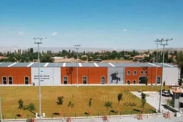 Kayseri Büyükşehir'den 'At Pansiyonu' hizmeti -