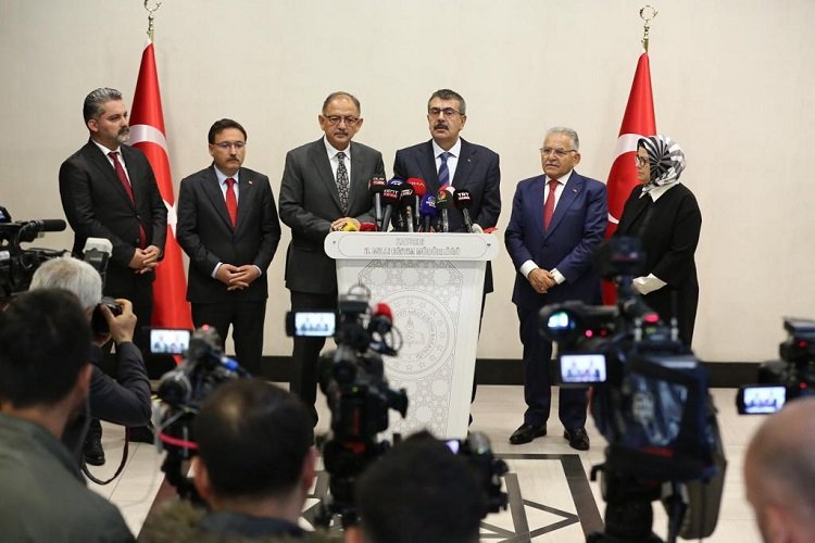 Kayseri Büyükşehir'den iki bakanlı değerlendirme toplantısı -