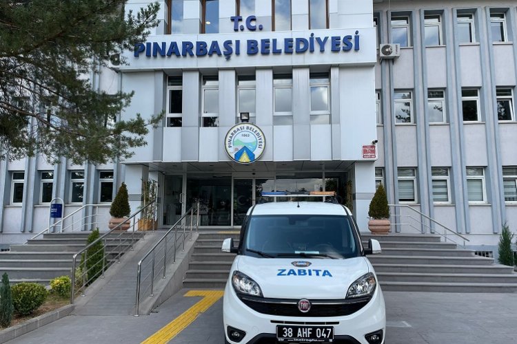Kayseri Büyükşehir'den Pınarbaşı'na zabıta aracı desteği -