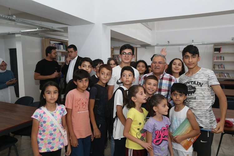 Kayseri Büyükşehir'in kütüphaneleri kitapseverlerin adresi -
