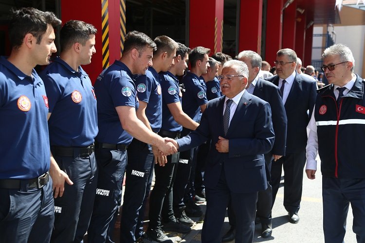 Kayseri Büyükşehir İtfaiyesi takviyelerle güçleniyor -