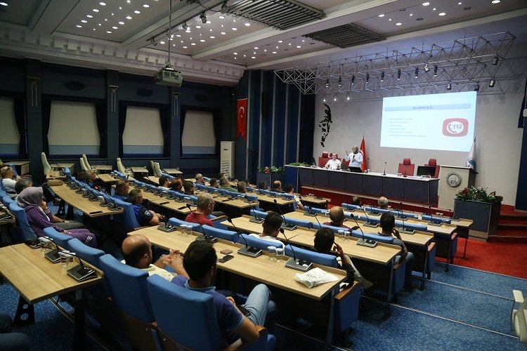 Kayseri Büyükşehir personeline 'ilk yardım' eğitimi -