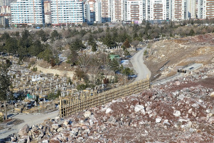 Kayseri Büyükşehir'den 1 yılda 5 bin 929 ilave mezar yeri -
