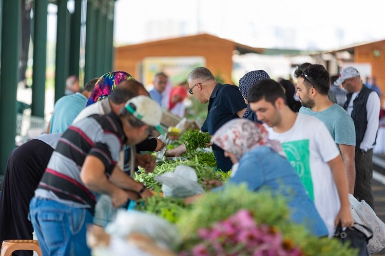 Kayseri'de Doğal Ürünler Bahçesi Pazarı açıldı -