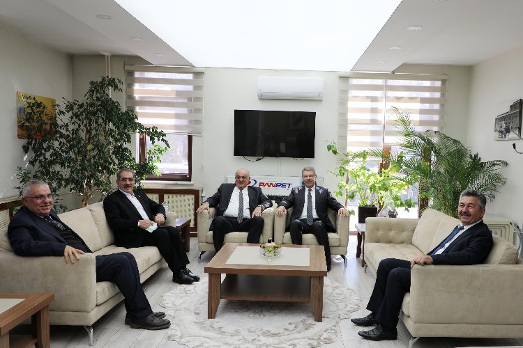 Kayseri'de Erkoyuncu'dan Akay'a ziyaret -