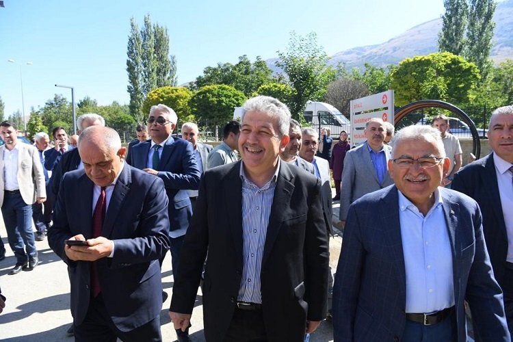 Kayseri'de hayırseverden 'sağlık'lı bağış -