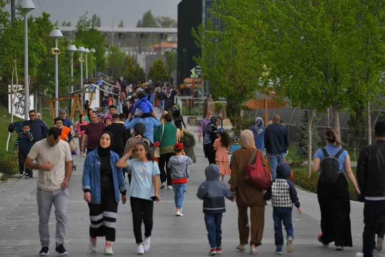 Kayseri'de hayvanat bahçesi akına uğradı -