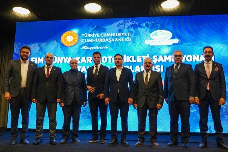 Kayseri'de 'kar motosikleti' heyecanı -