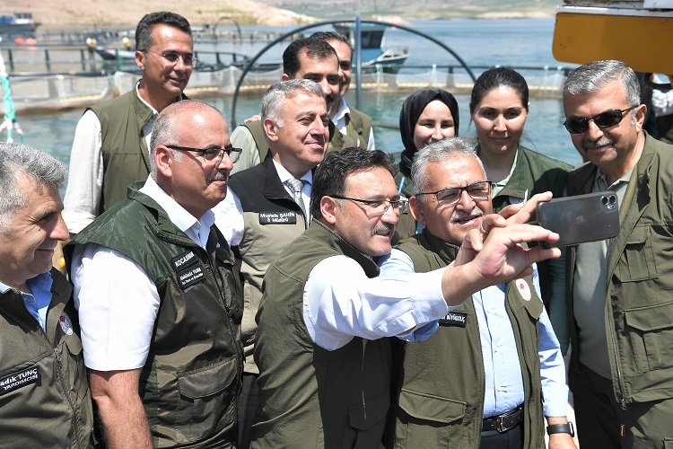Kayseri'de somon balığı buluşması -