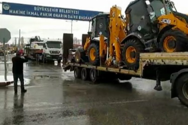 Kayseri'den deprem bölgesine 'büyük' destek -